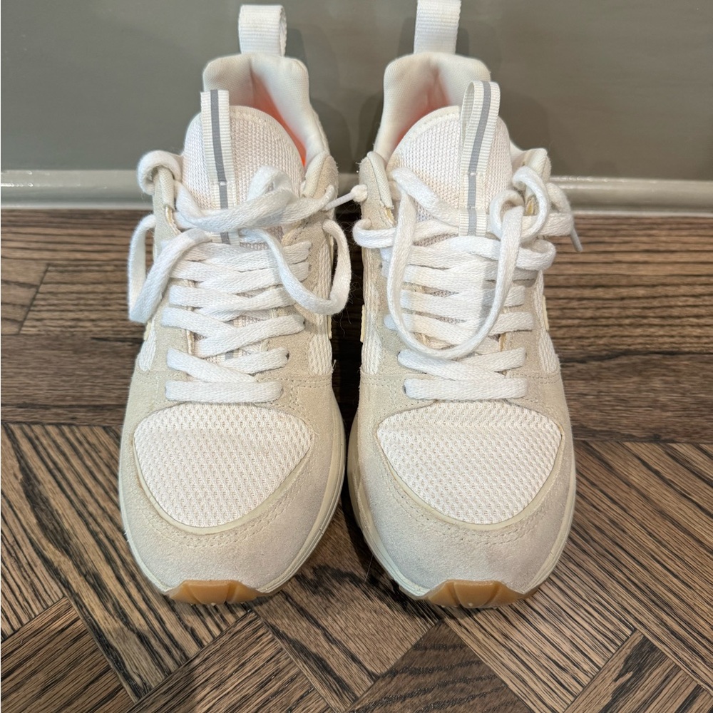 Veja White Cream Sneakers